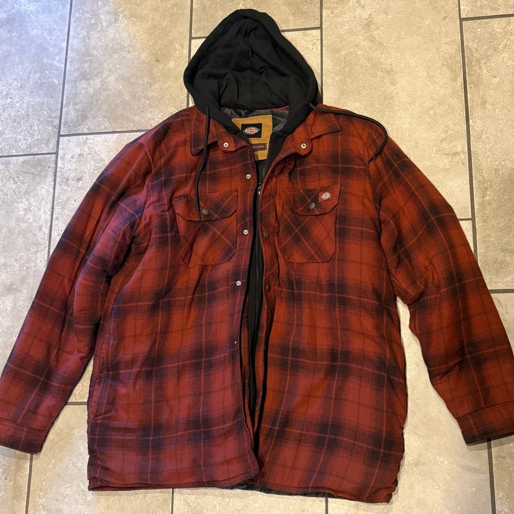 Dickies Men's Hooded Plaid Jacket in Red and Black